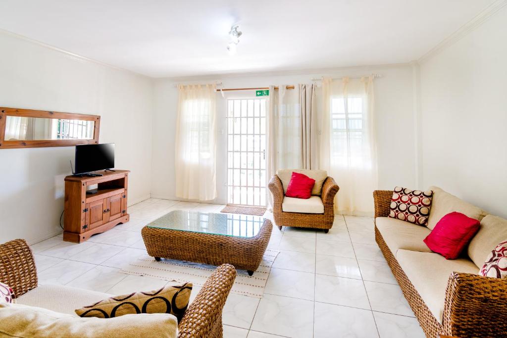 Apartment 3 - 2 bedroom Apartment with Ocean View